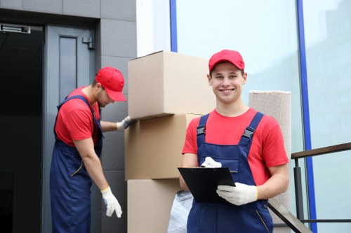 Short-term storage units in Churchend for household and business use