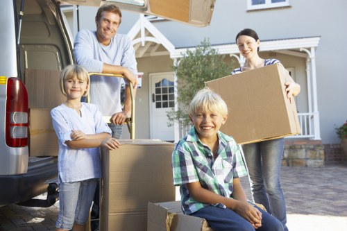 Flexible man and van transport for Churchend customers