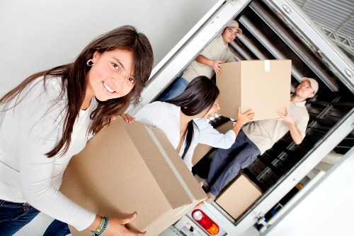 Safe and efficient packing process for fragile items in Churchend